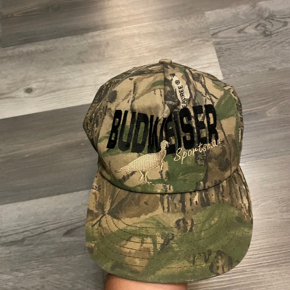 Vintage Budweiser Sportsman Realtree Camo Hat Made in USA Pheasant broken snap